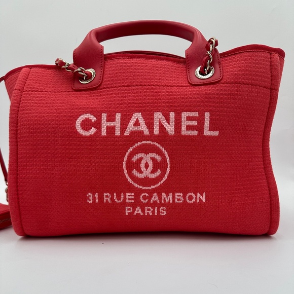 Chanel Tote with Pouch - Picture 3 of 16